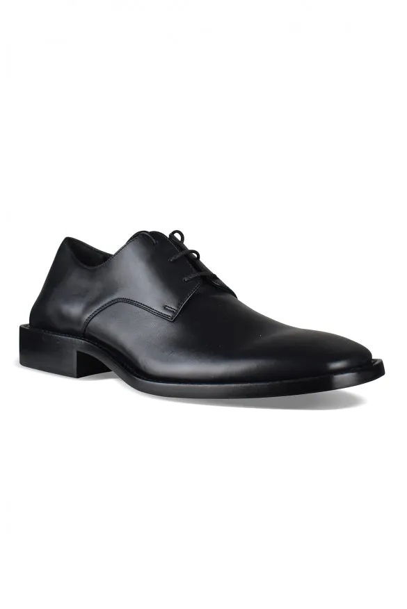 Balenciaga derby