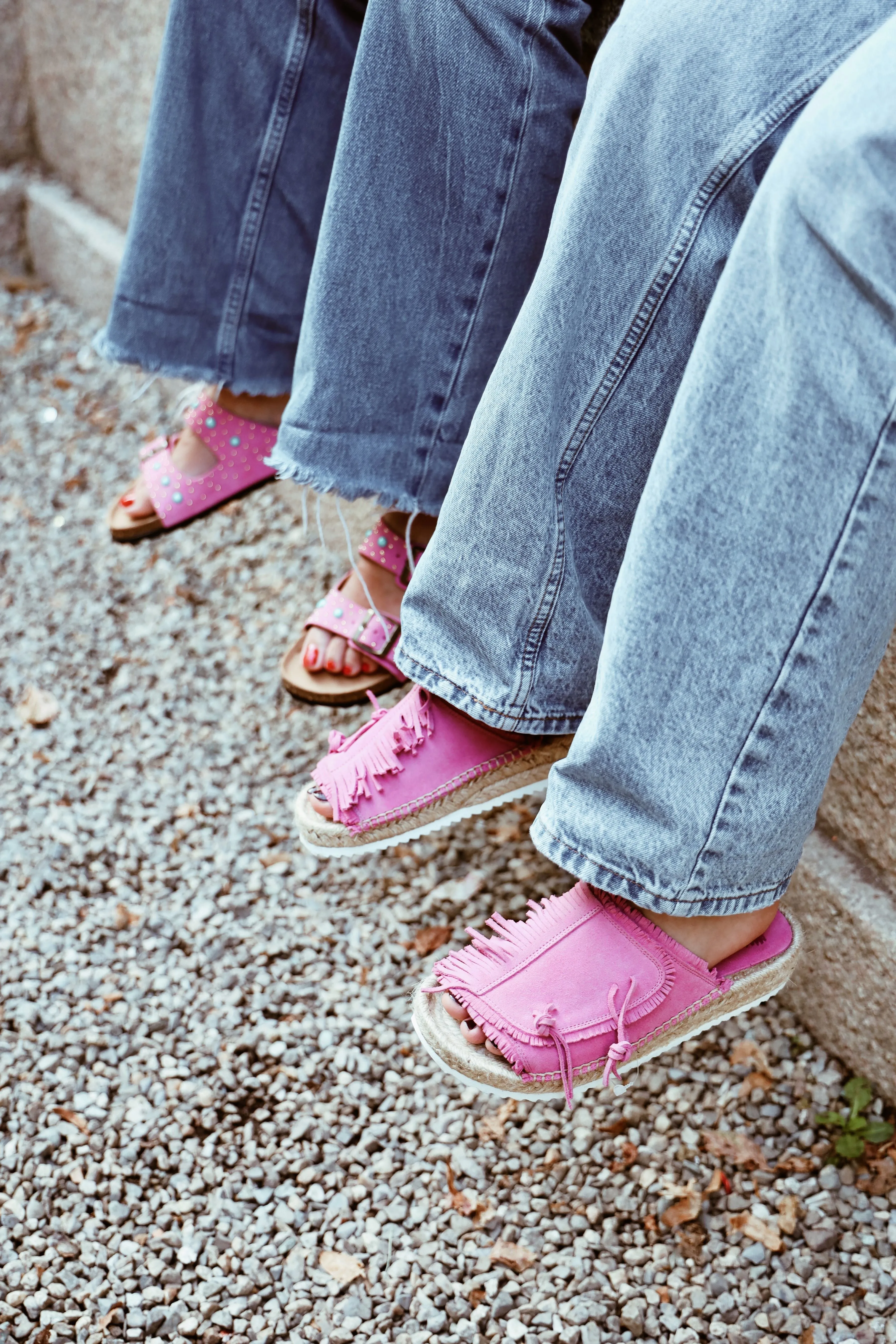Buckle / 157 Sandals