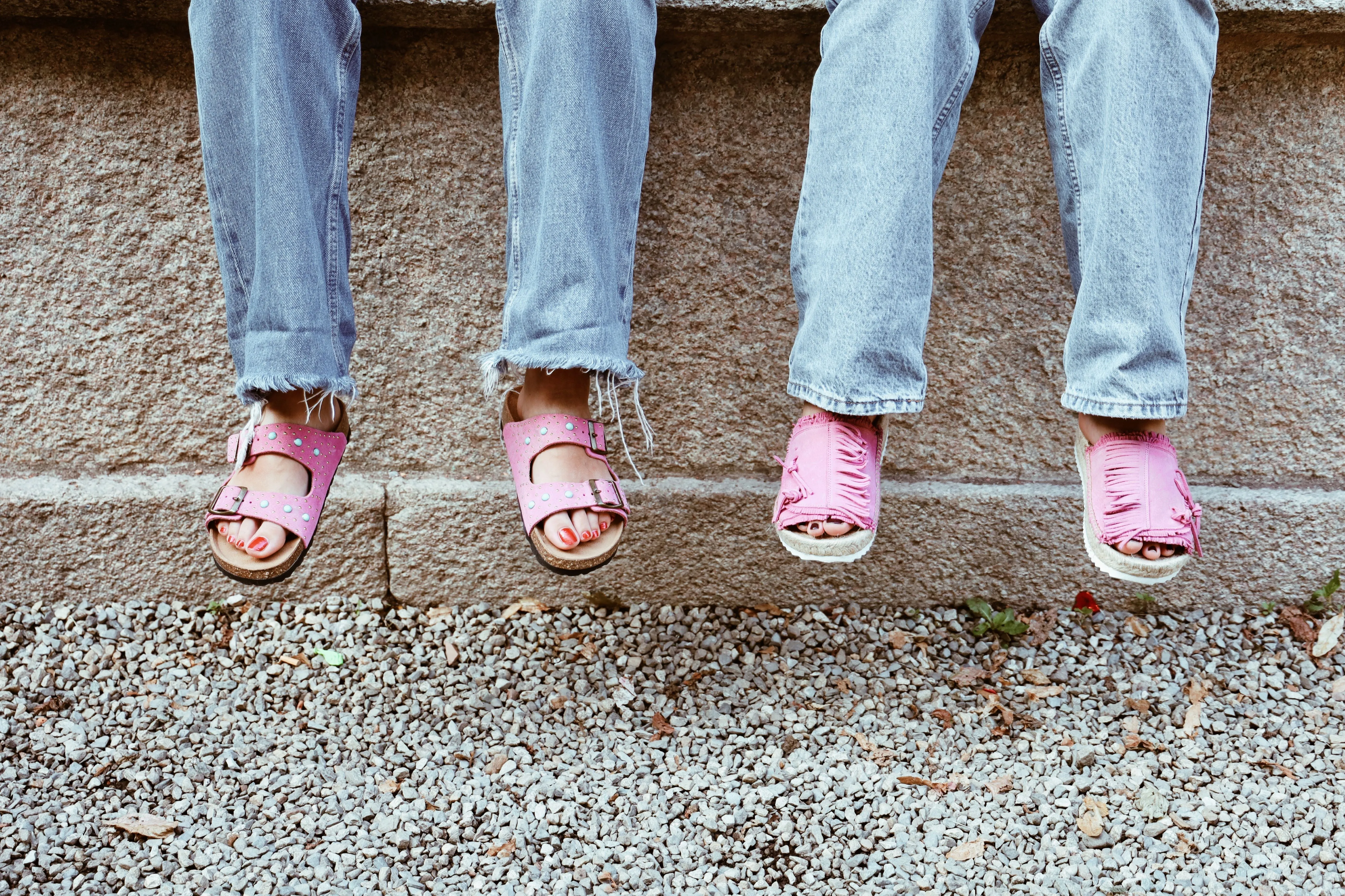 Buckle / 157 Sandals