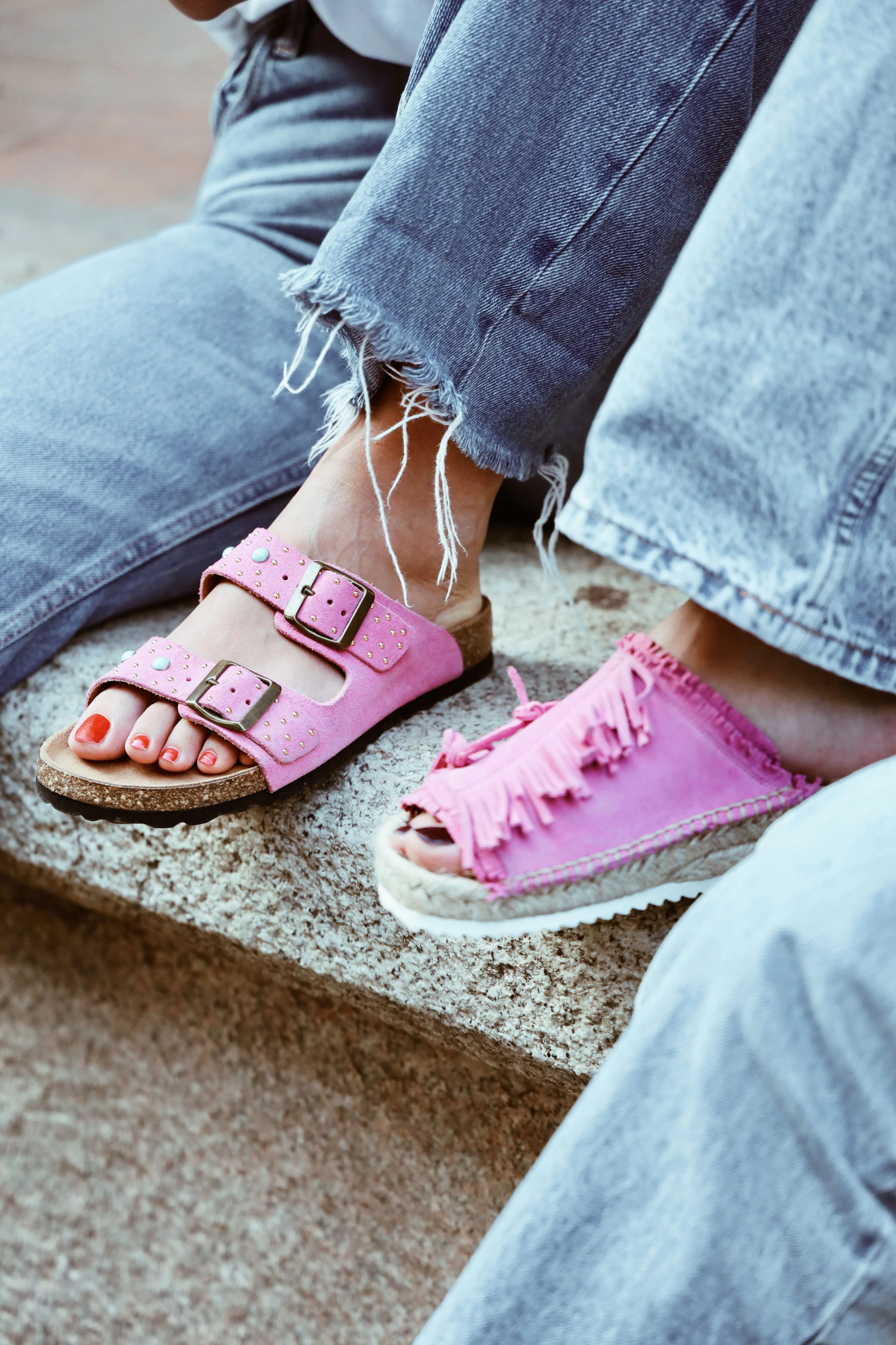 Buckle / 157 Sandals