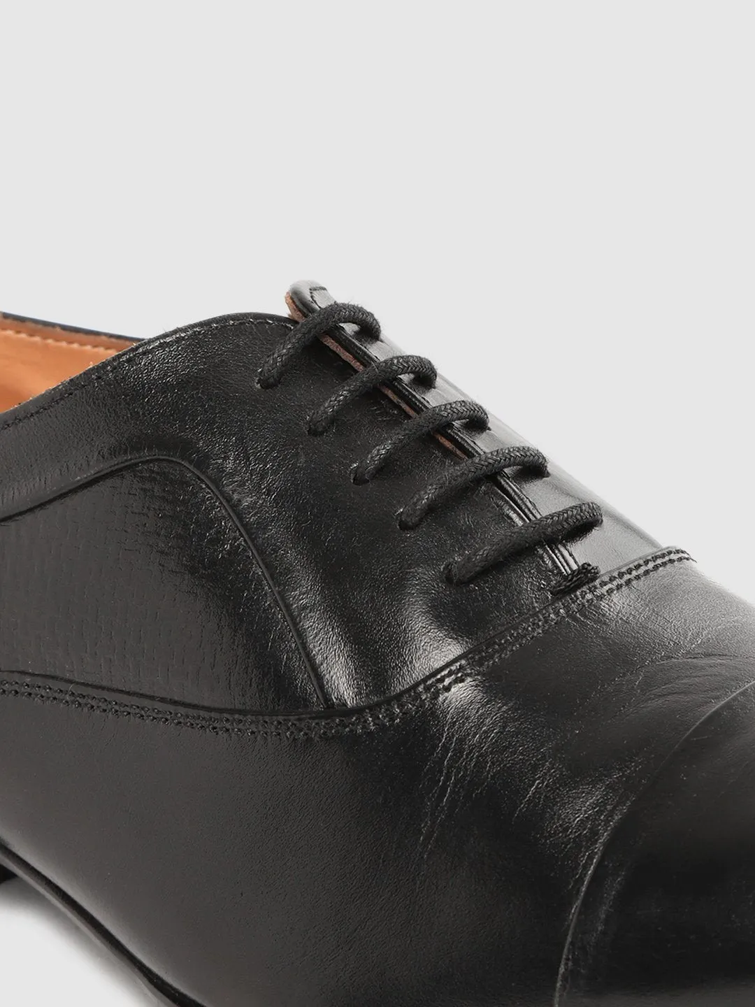 Leather Oxford Lace Up Shoes