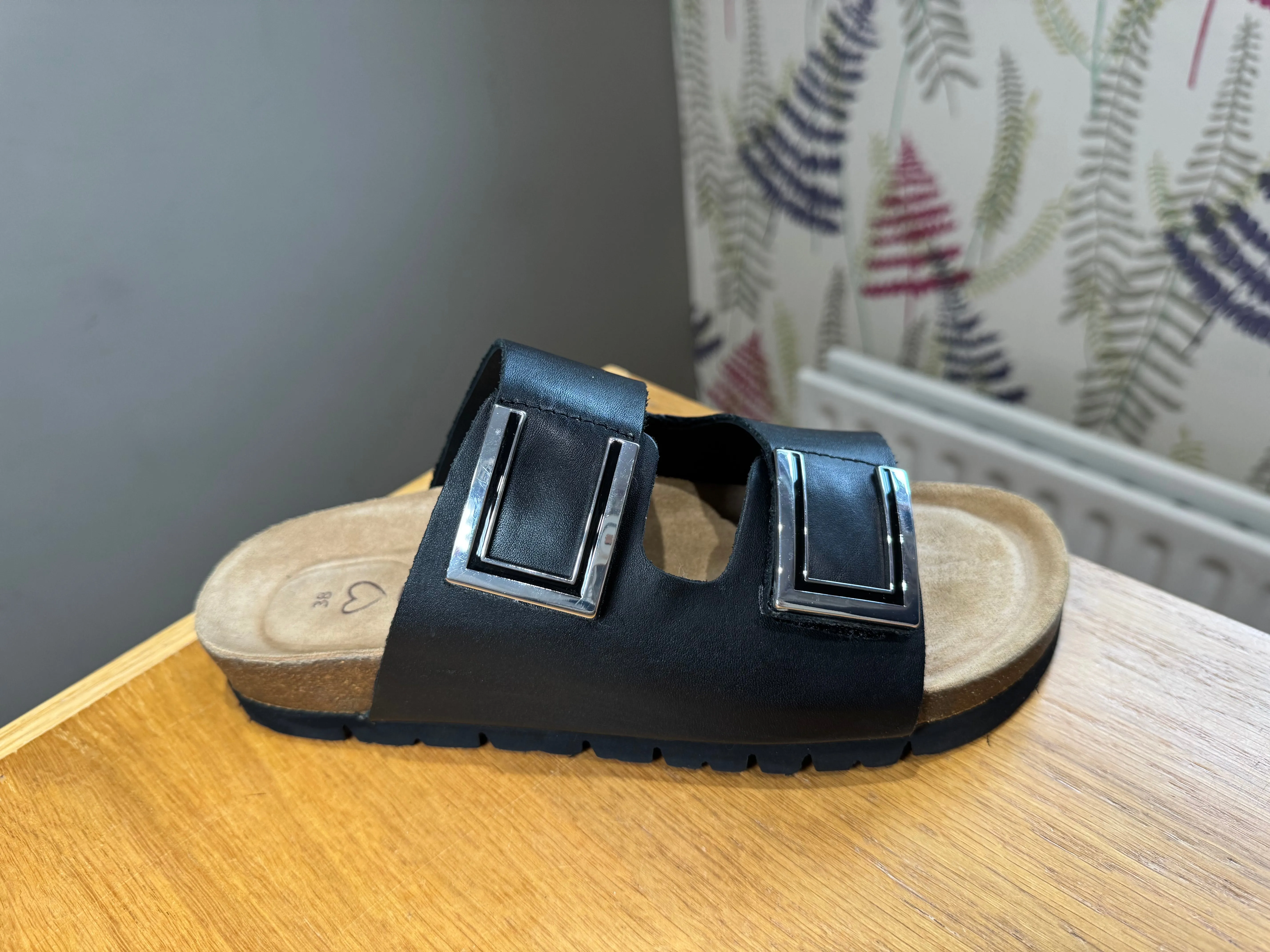 Marco Tozzi Black Velcro Slider