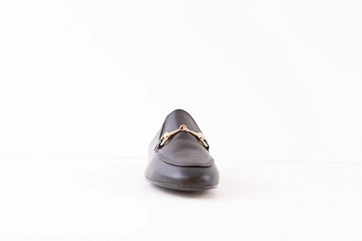 MARIA JAEN - 6002V FLAT LOAFER WITH GOLD CHAIN DETAIL - BLACK LEATHER