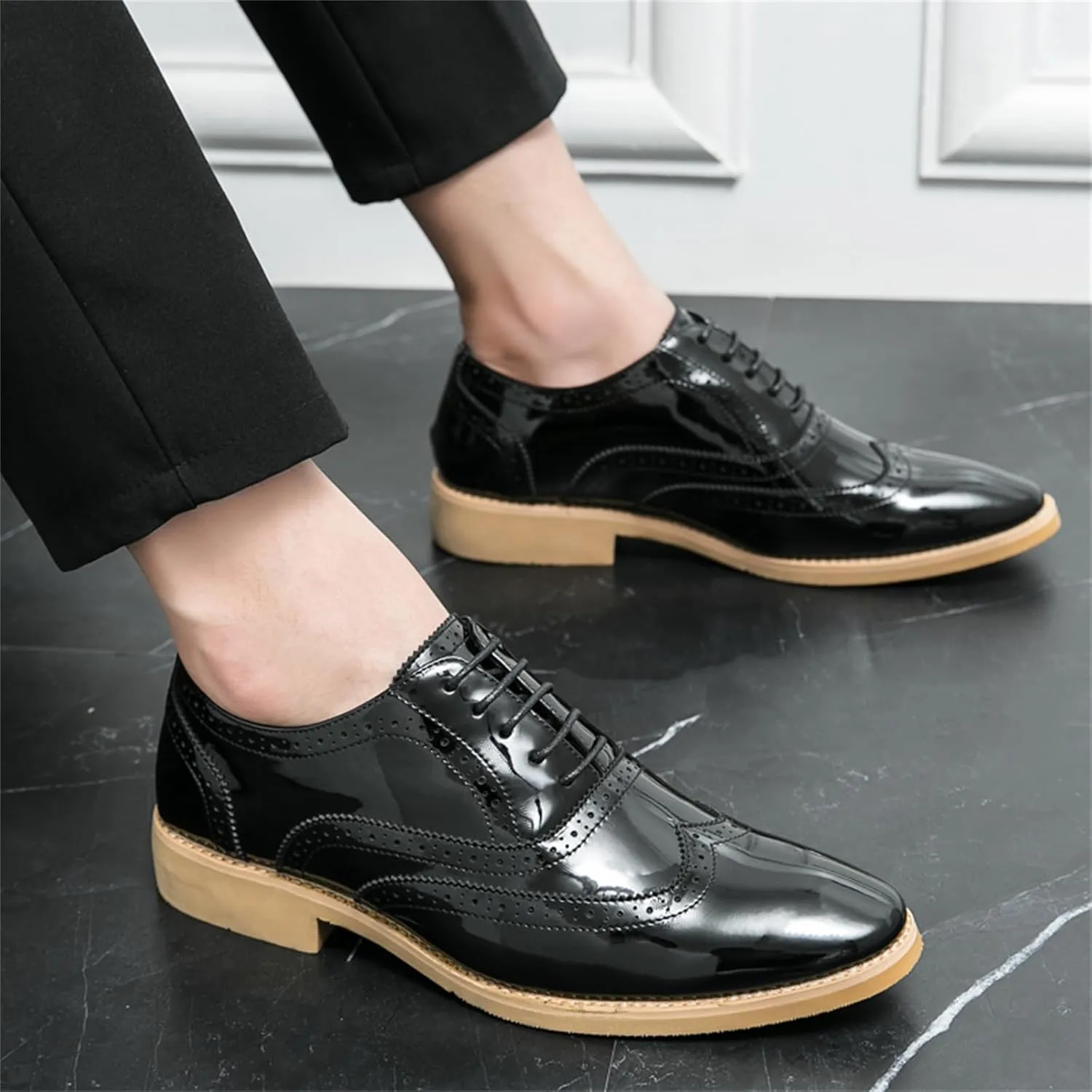 Mens Brogue Patent Leather Lace Up Formal Oxford Classic Wing Tips Tuxedo Modern Business Dress Wedding Derby Shoes
