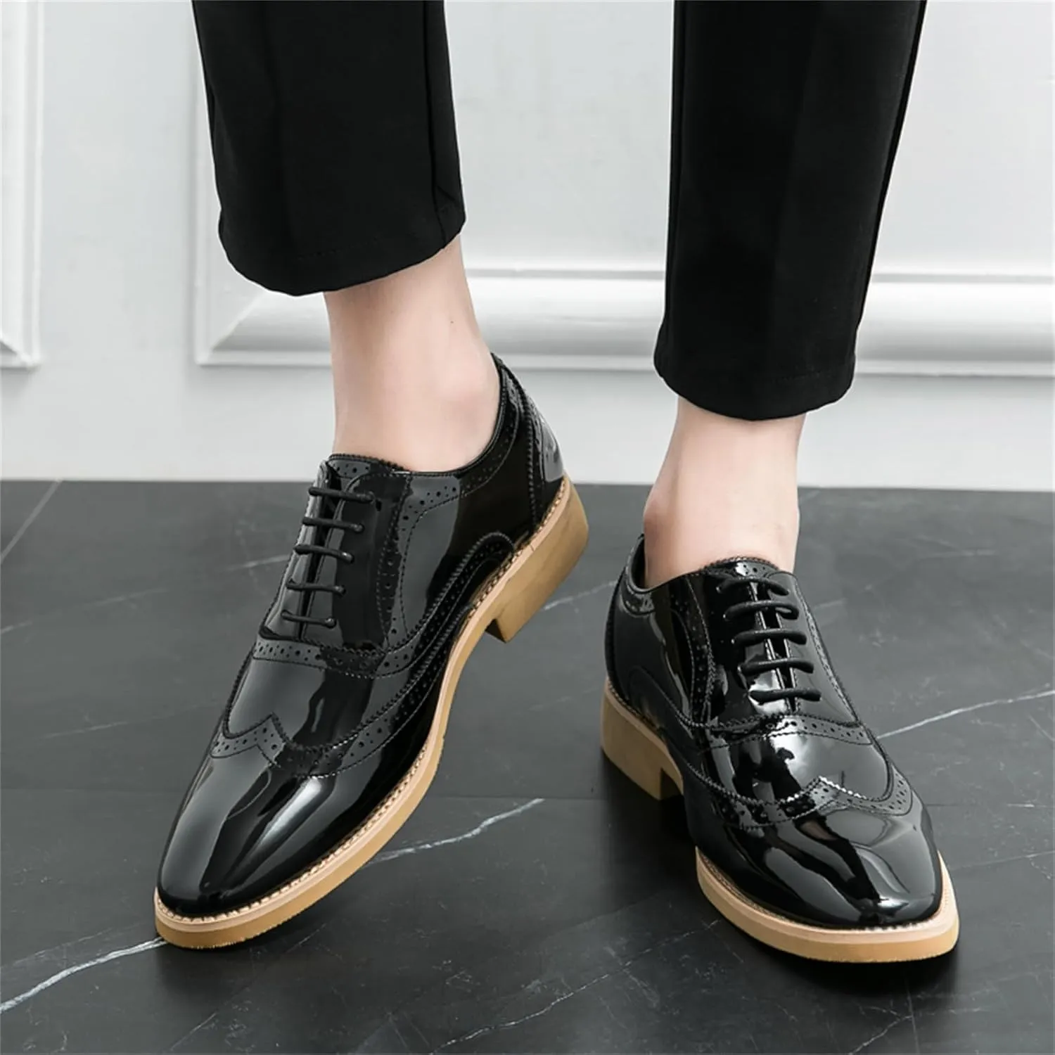 Mens Brogue Patent Leather Lace Up Formal Oxford Classic Wing Tips Tuxedo Modern Business Dress Wedding Derby Shoes