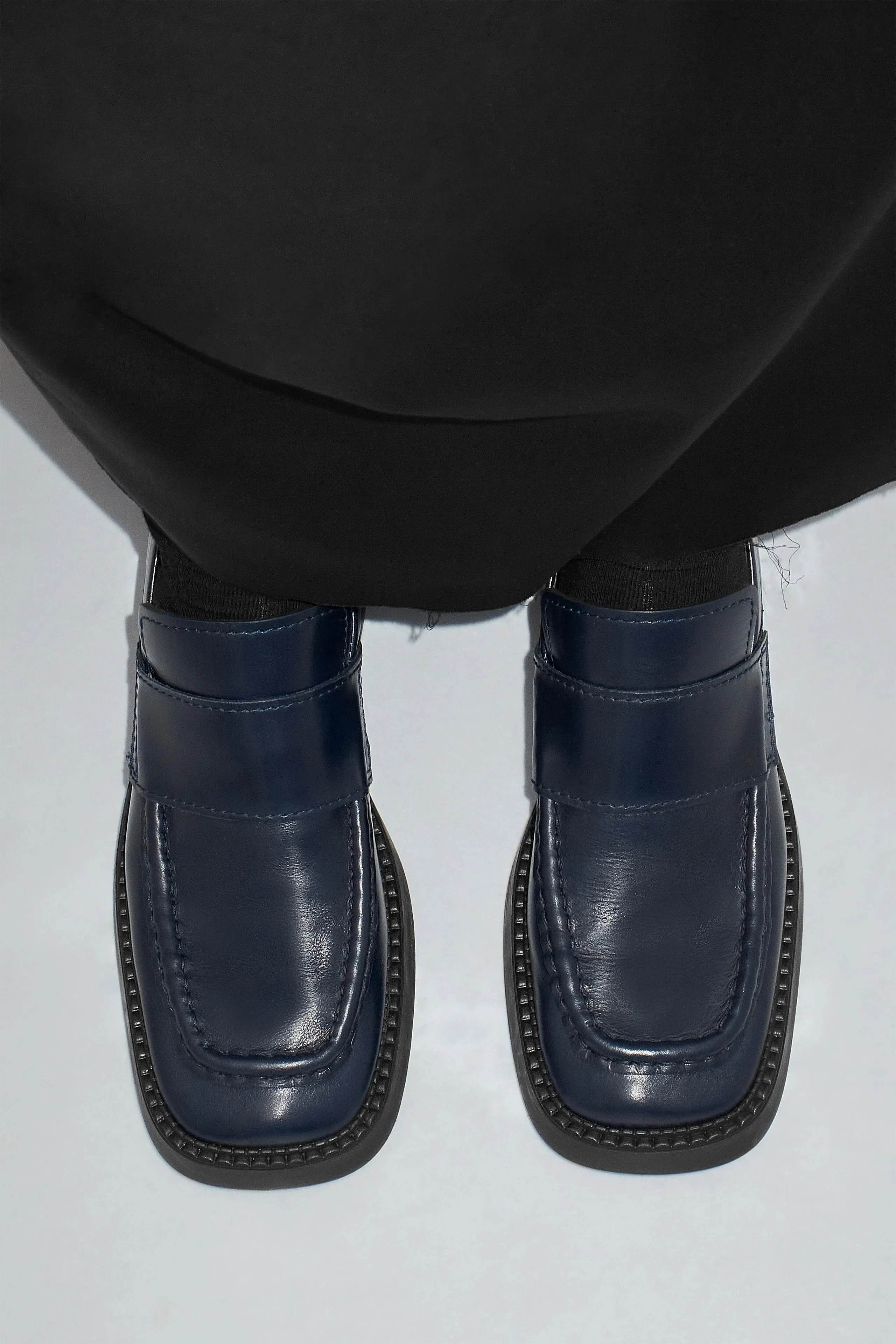 Miista Karina Loafers // Navy