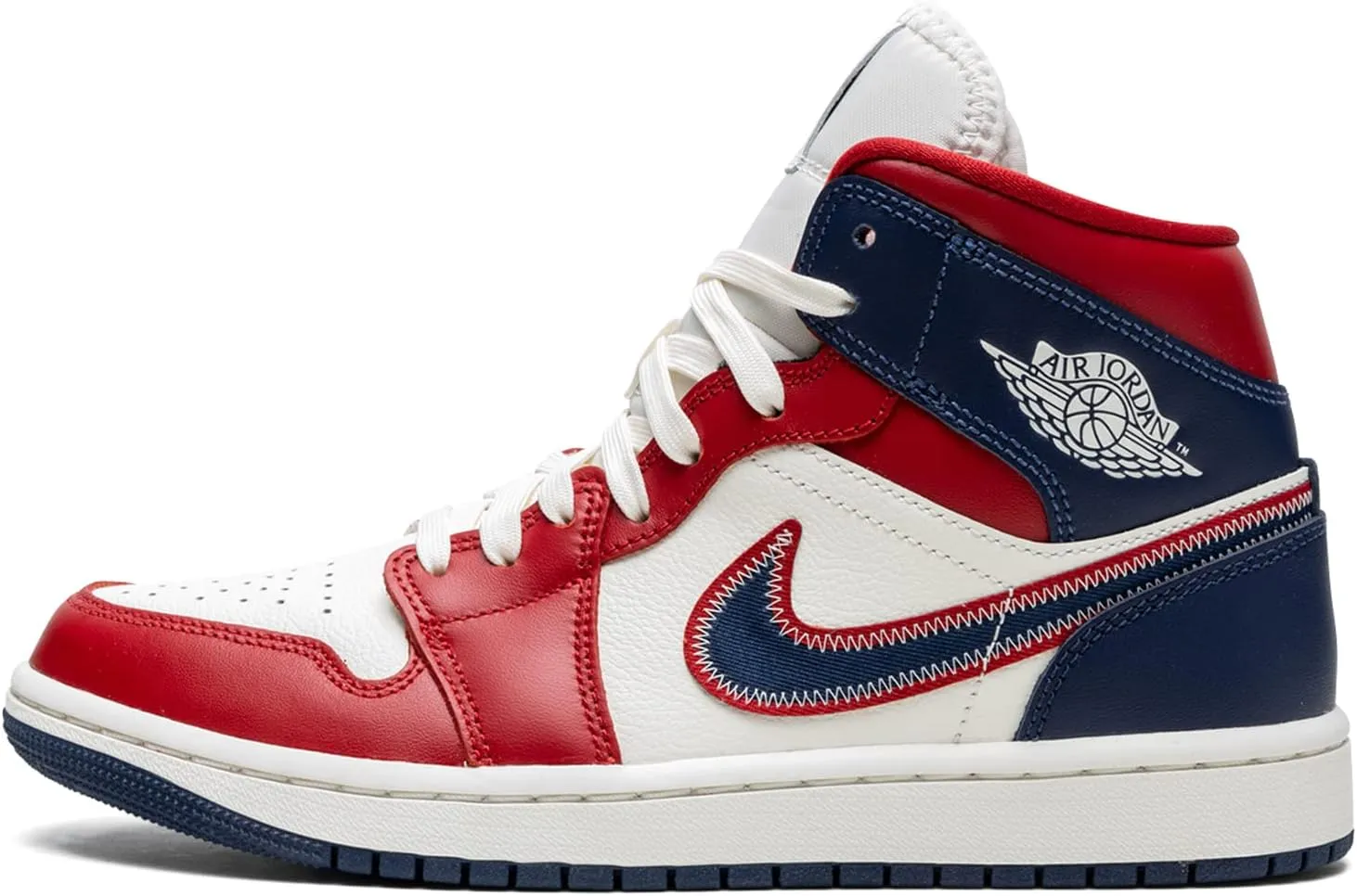 NIKE Women's Sneaker, Gym Red Midnight Navy Sail, 7