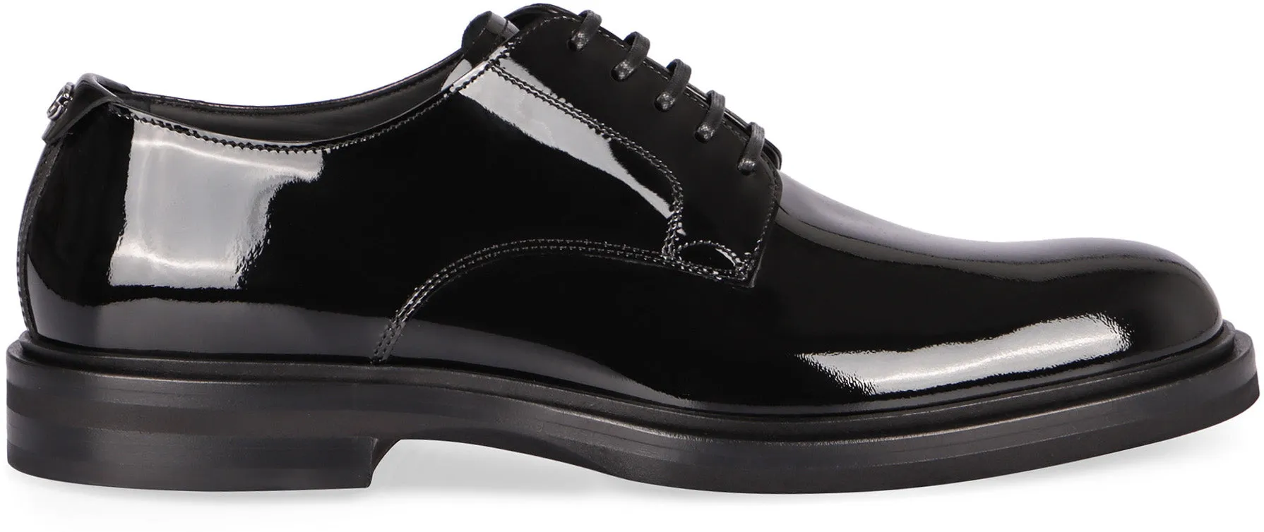 Patent leather lace-up derby shoes