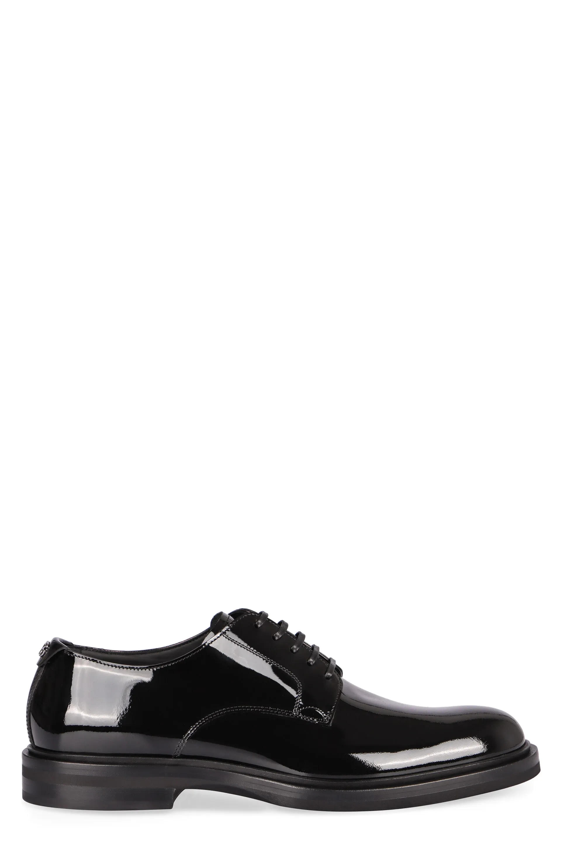 Patent leather lace-up derby shoes
