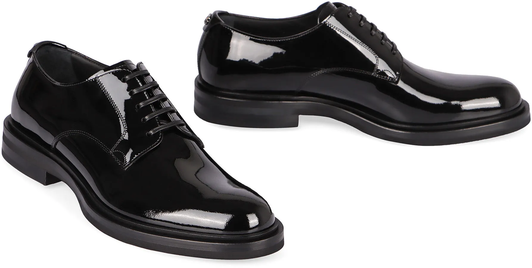Patent leather lace-up derby shoes