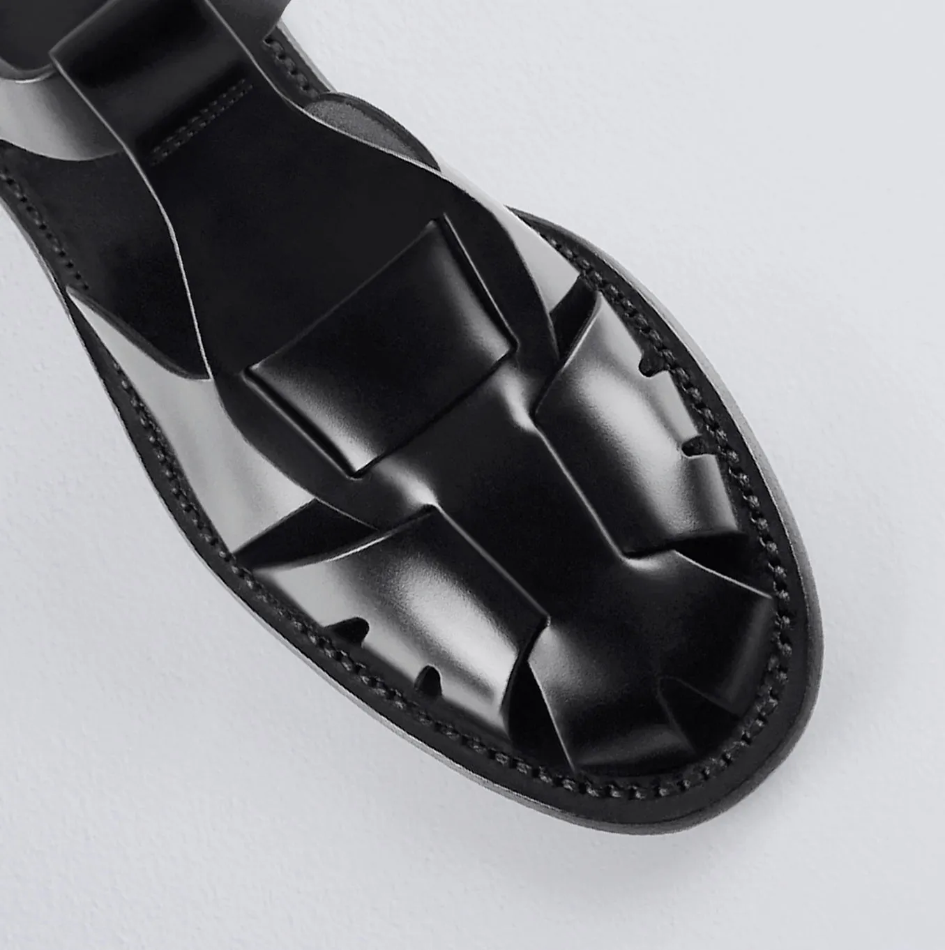 PESCA25 HEELED