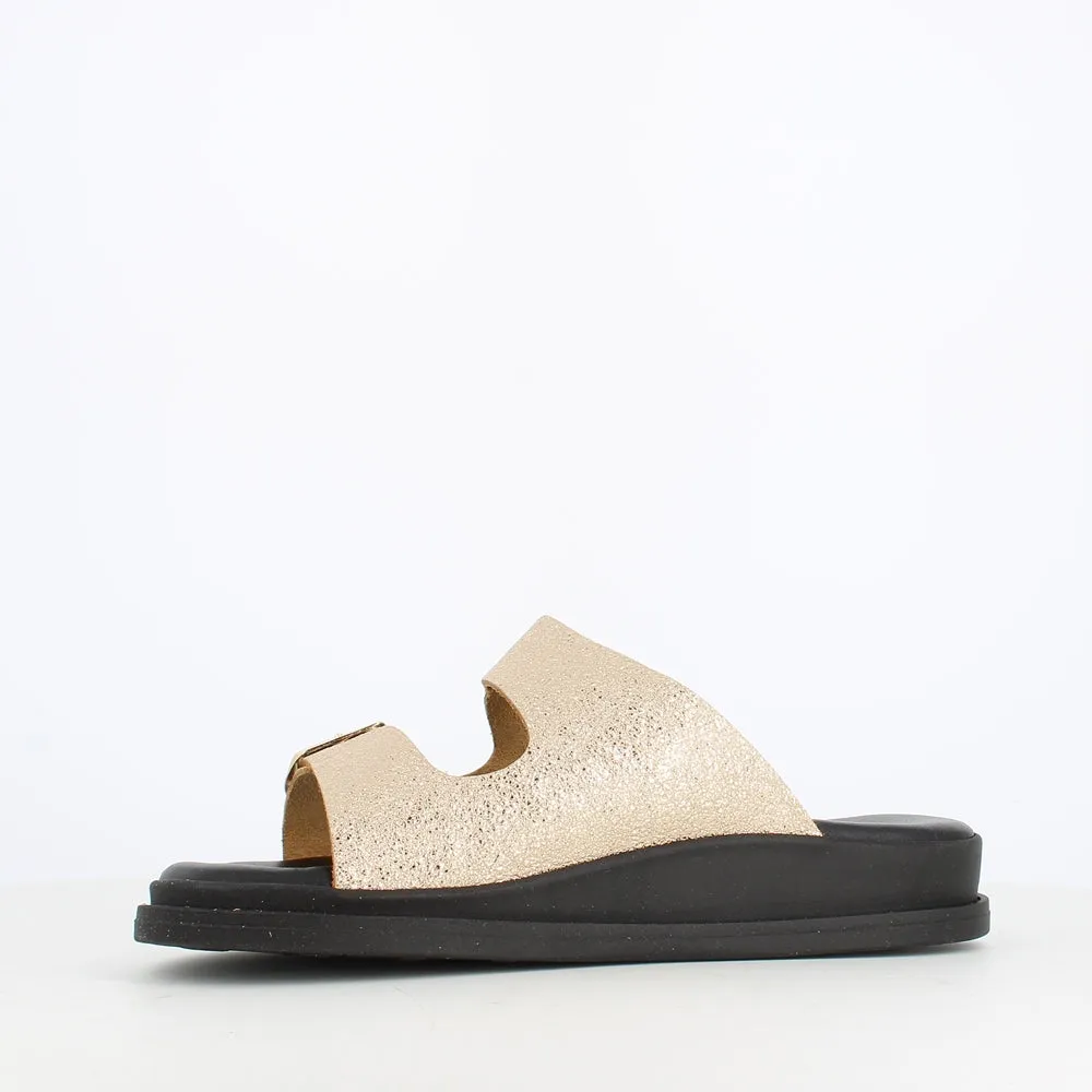 Rizzoli Buckle Sandal Gold