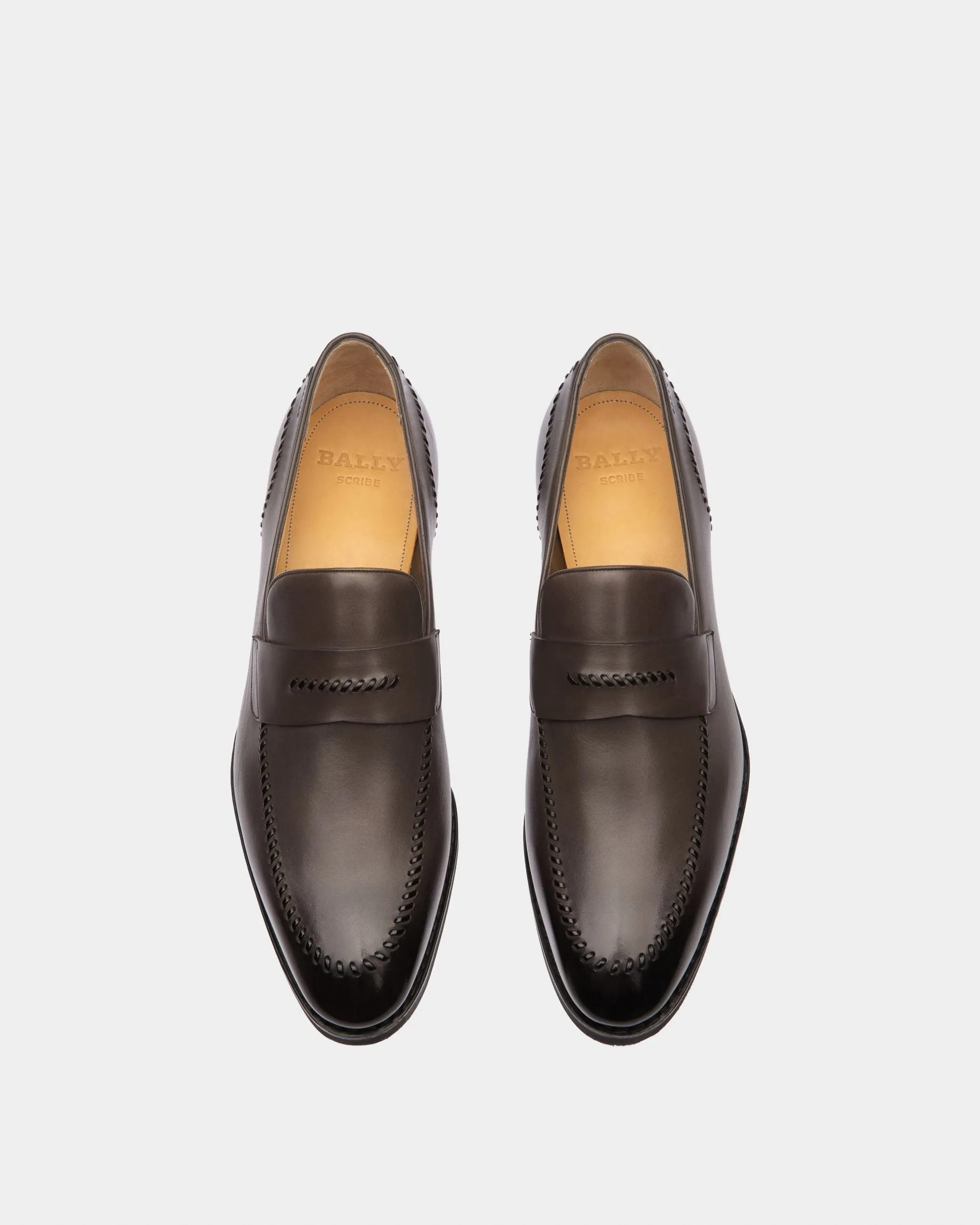 Scober Leather Loafers In Army Green