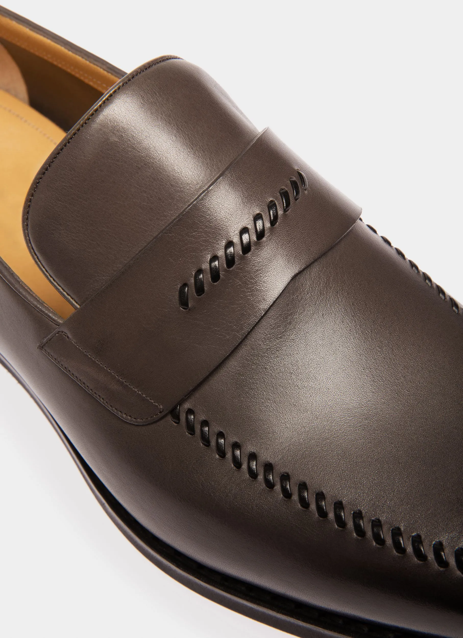 Scober Leather Loafers In Army Green