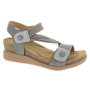 Womens Biza Saint in Bronze Multi